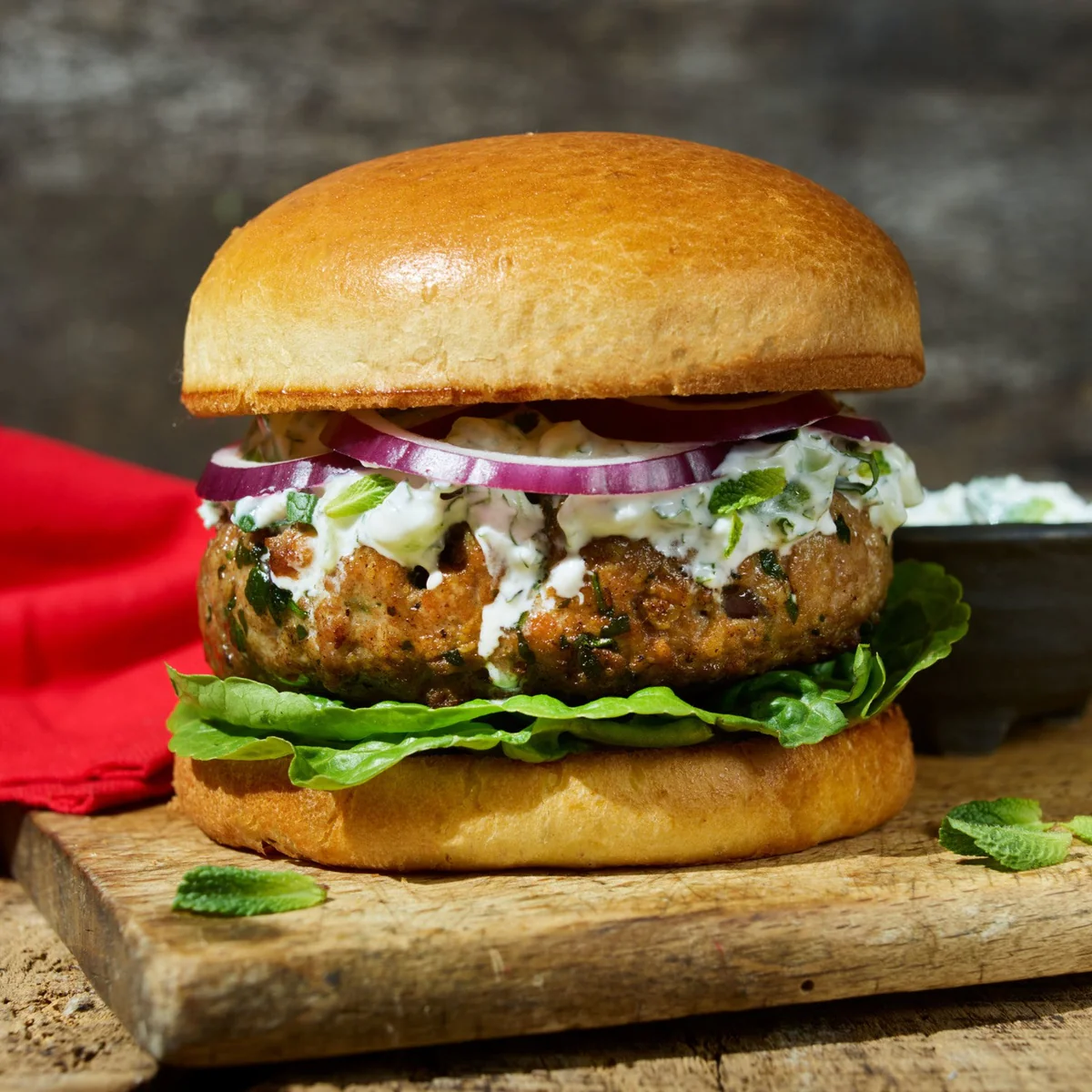 https://www.laboulangere-uk.com/wp-content/uploads/2025/03/Long_Life_Brioche_Burger_Bun2.webp